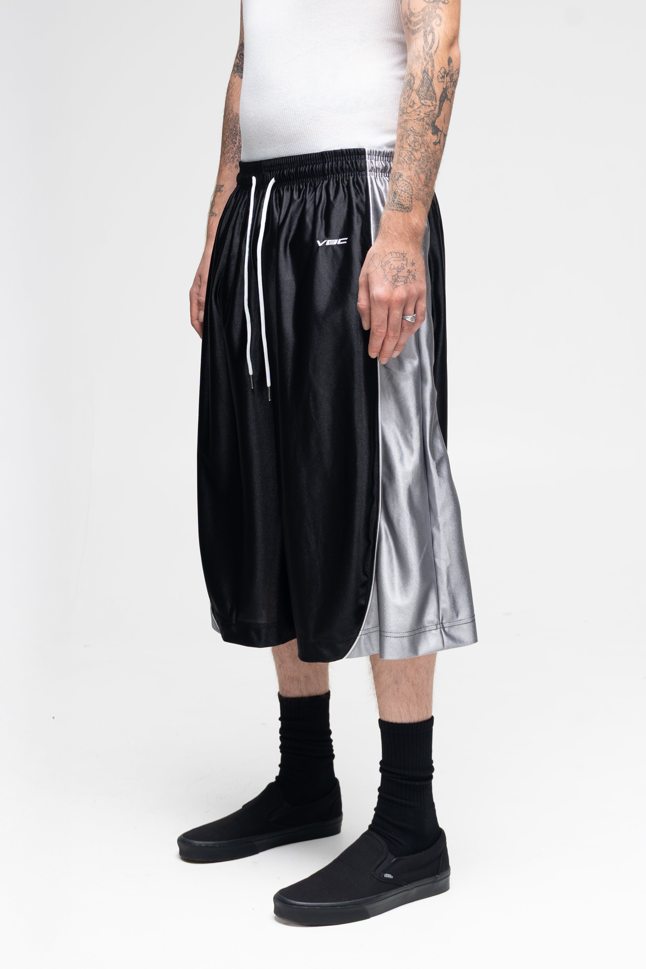 Baggy BBall Shorts (Black)