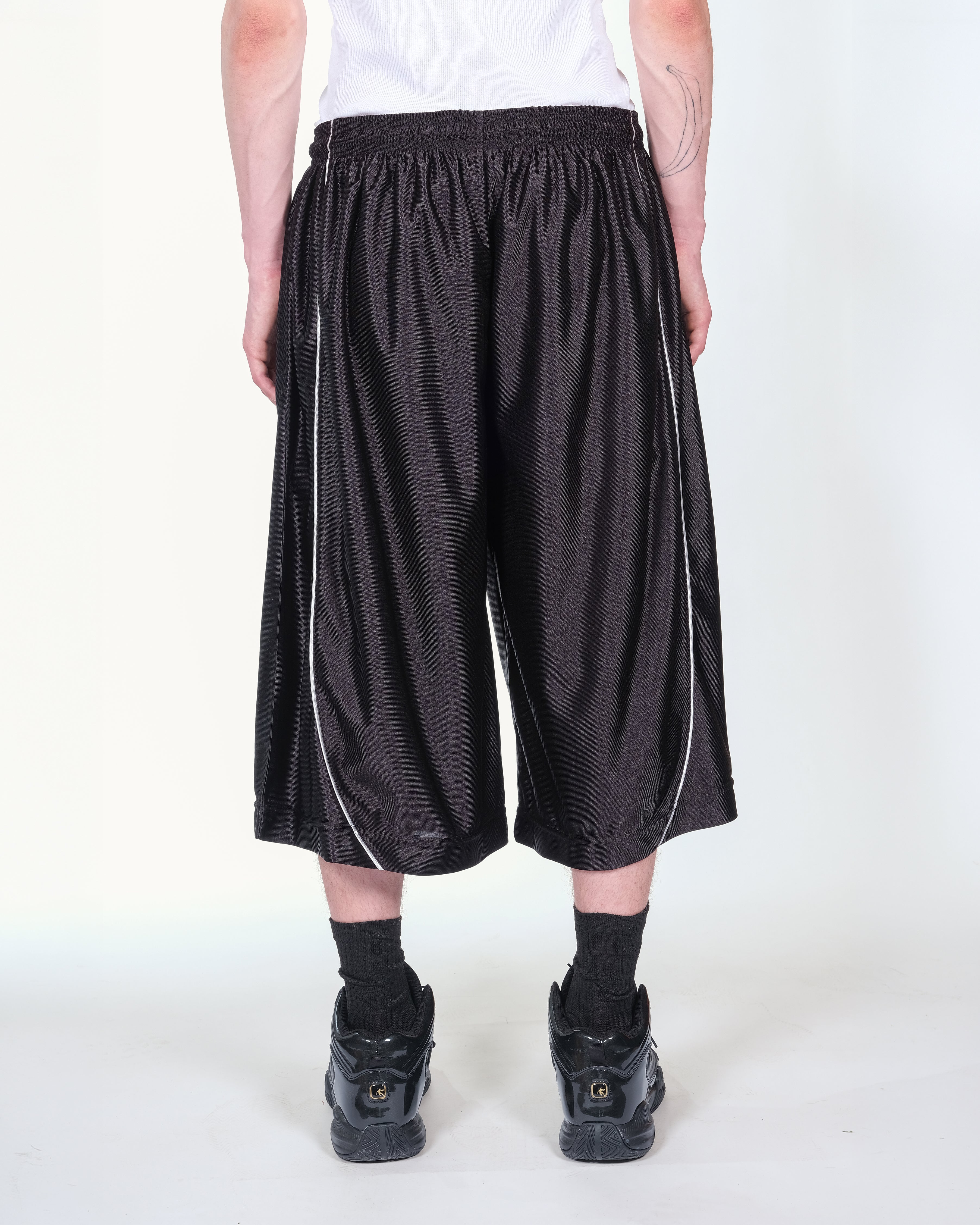 Baggy BBall Shorts (All Black)